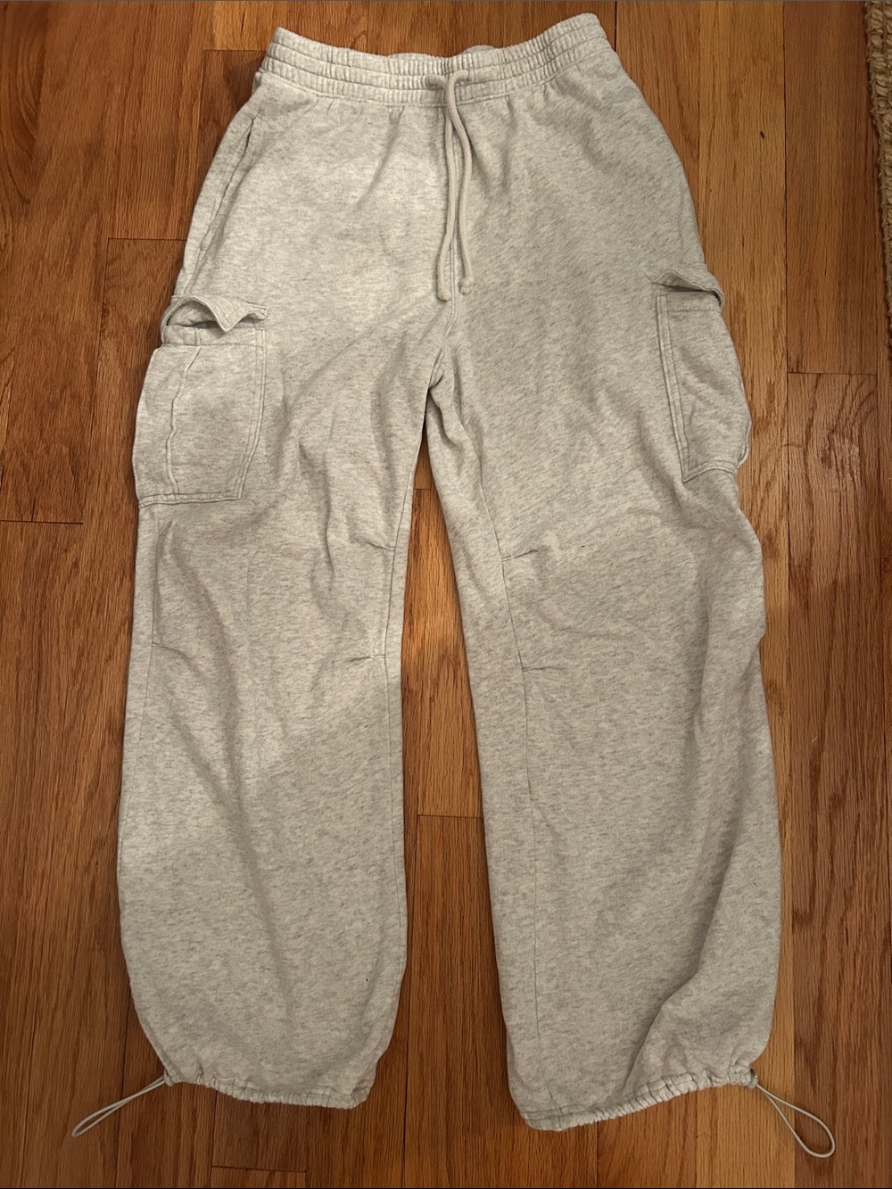 Hollister Ultra High Rise Cargo Gray Sweatpants